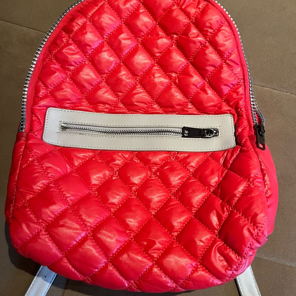 Nylon red fashion zipper backpack.